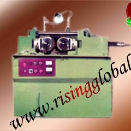 Thread rolling machine